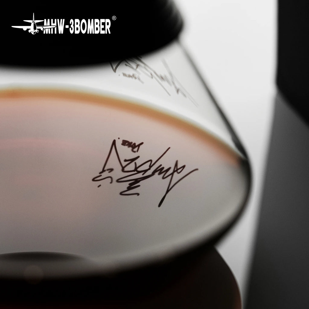 MHW-3BOMBER Aroma Coffee Server WBrC Champion Jianing Du Collaboration Glass Drip Coffee Server Clear Pour Over Coffee Pot