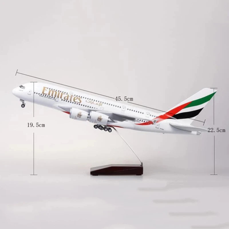 Airbus A380 UAE/Emirates Toy Plane Model 1/160 Scale 18 Inches Large Model Airplane Toy Kits with Stand Airliner Model Plane
