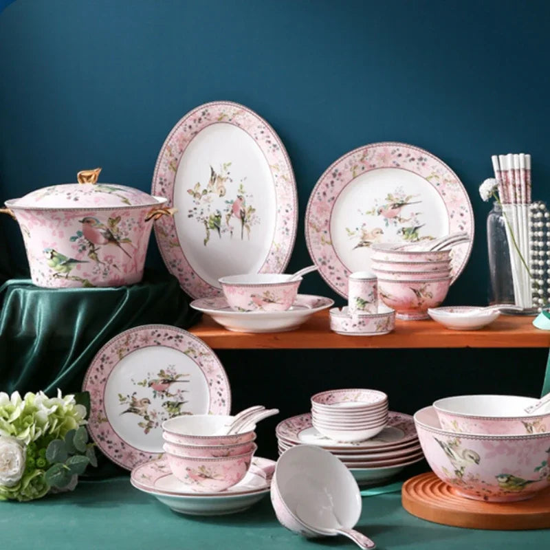 Luxury Dining Room Dinnerware Sets Home Christmas Kitchen Bone China Dinnerware Plates Guests Bajillas De Cocina Dinner Sets