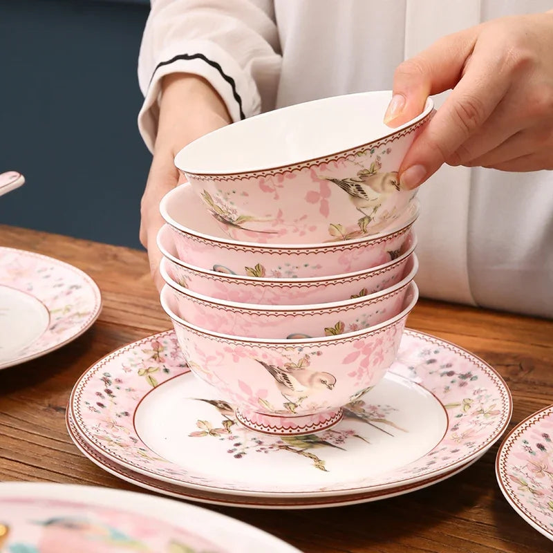 Luxury Dining Room Dinnerware Sets Home Christmas Kitchen Bone China Dinnerware Plates Guests Bajillas De Cocina Dinner Sets